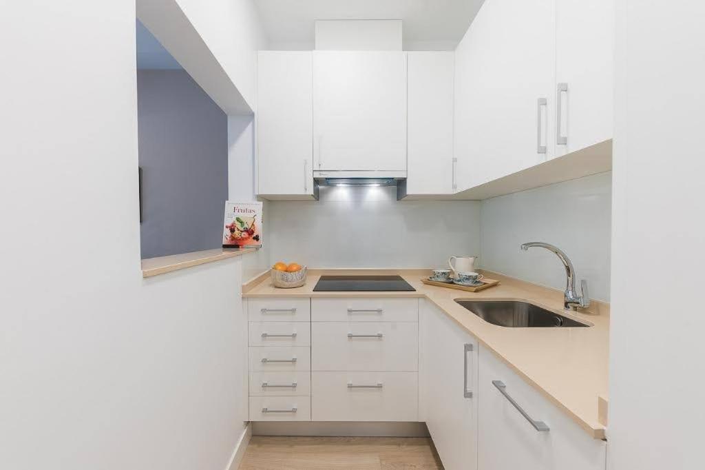Madrid center 2 bedrooms quiet apartment Exterior foto